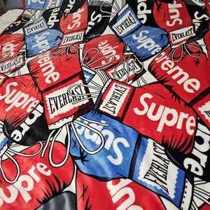 Fleece throw blanket